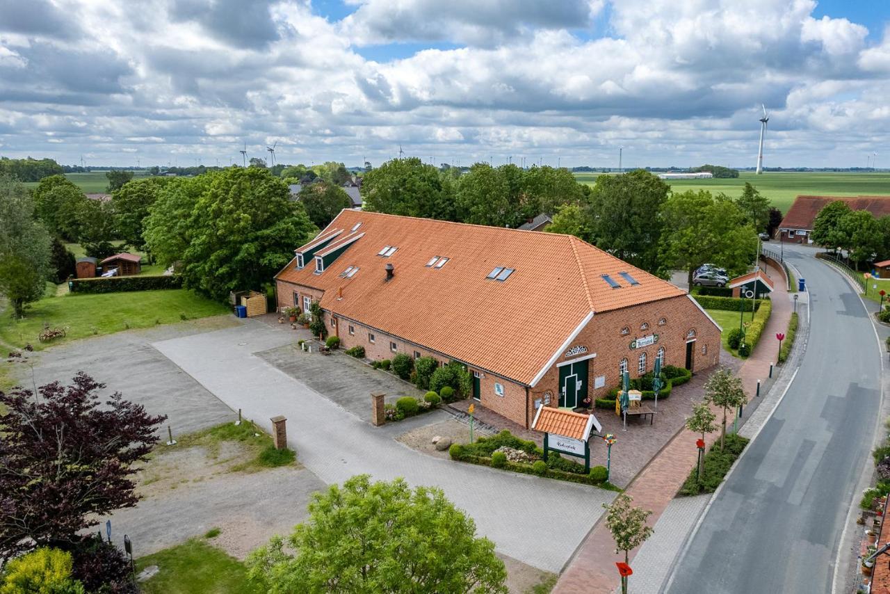 Gulfhof Butendiek - Ferienapartments Neuharlingersiel Exterior foto